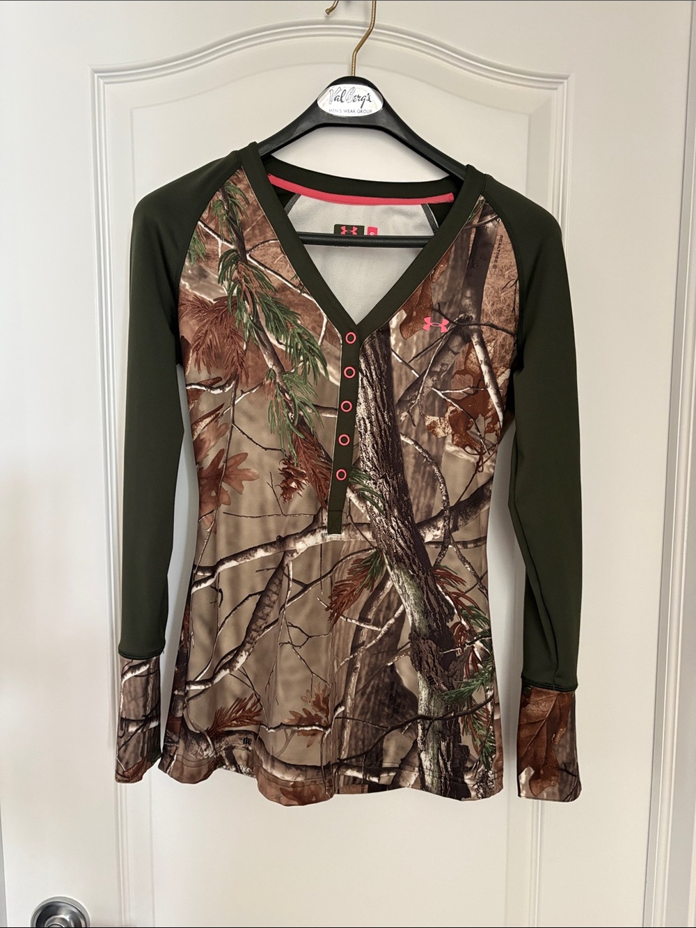 Under Armour Women's Camo Henley Long Sleeve - Olive, Brown & Pink